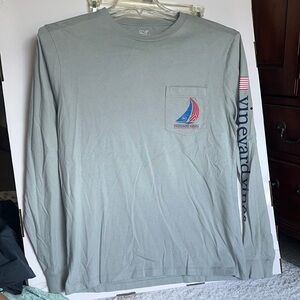 Vineyard Vines Gray Long Sleeve Tee with Sailboat Logo
